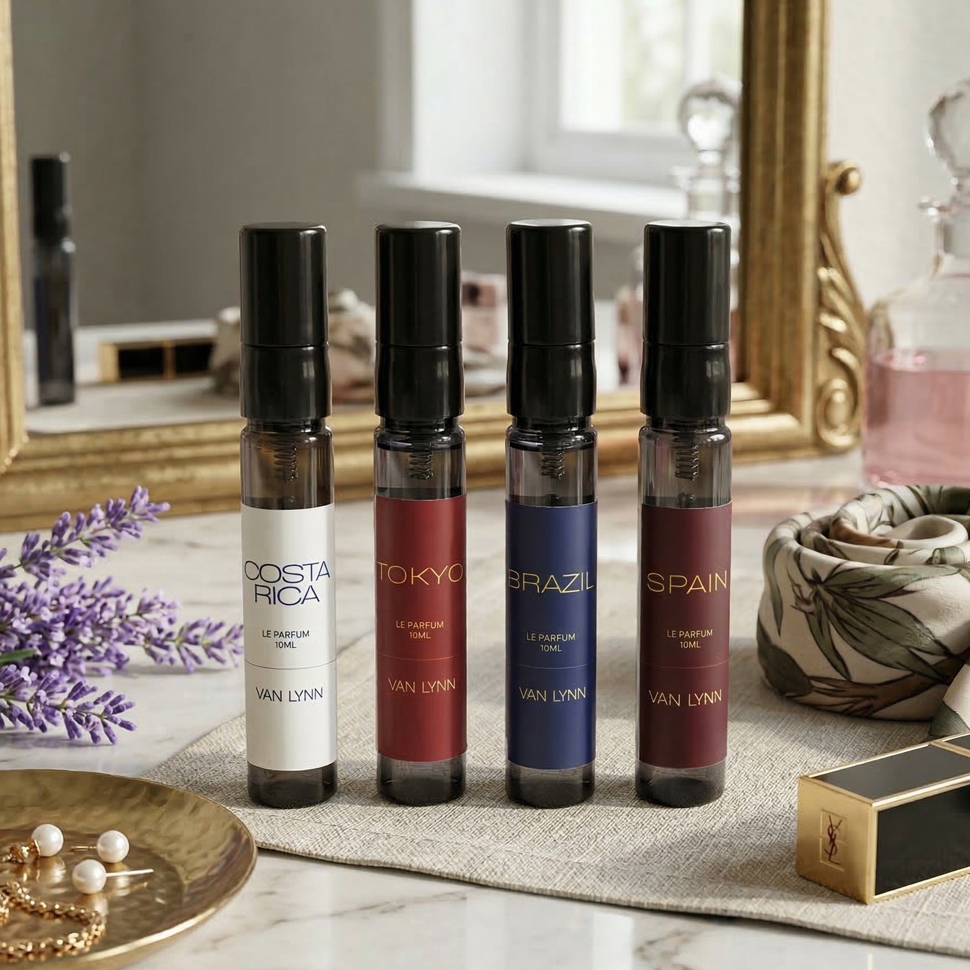Women's Fragrance Sampler - Set of 4 × 10ml.